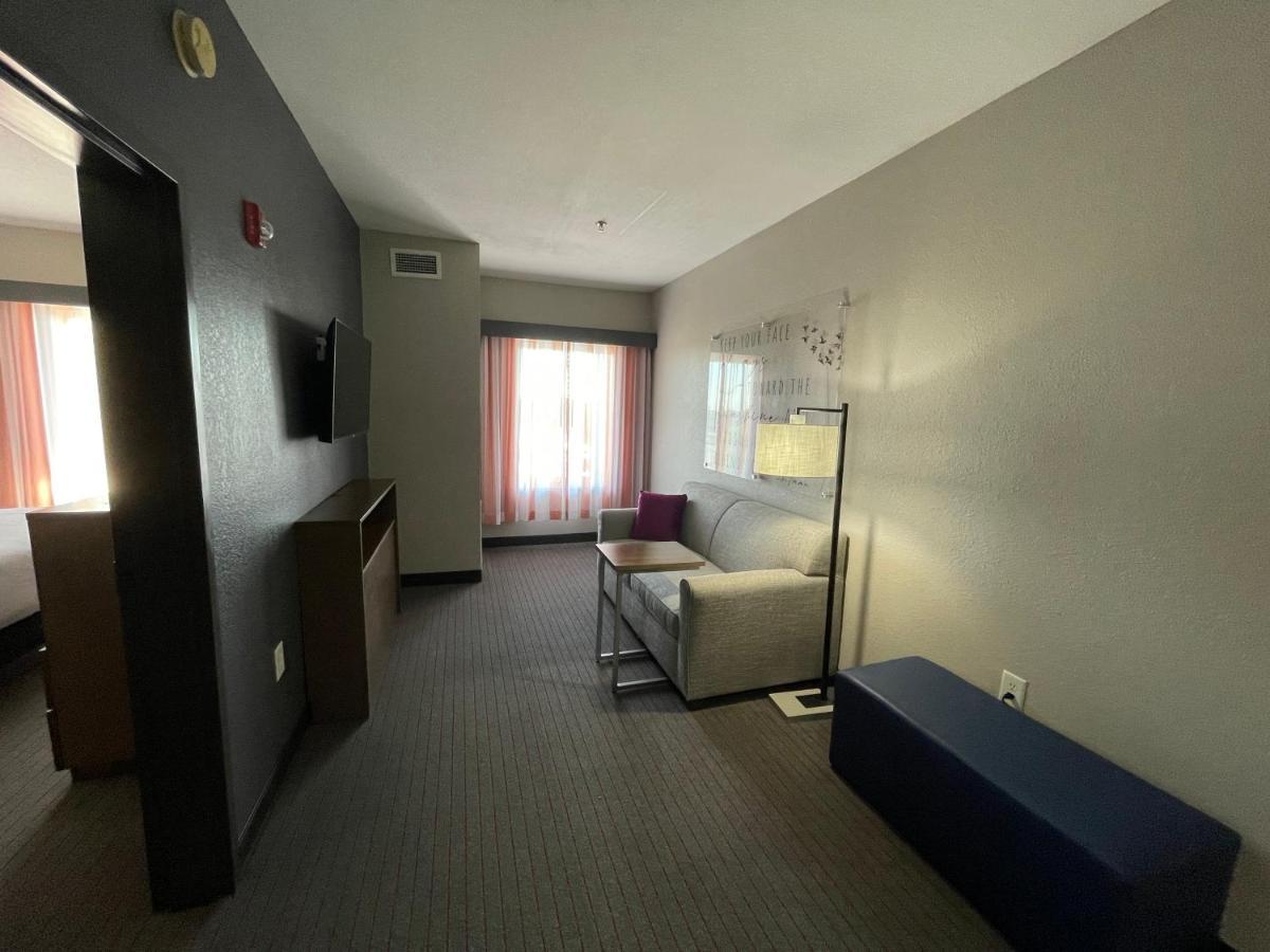La Quinta Inn & Suites By Wyndham Augusta Fort Eisenhower Dış mekan fotoğraf