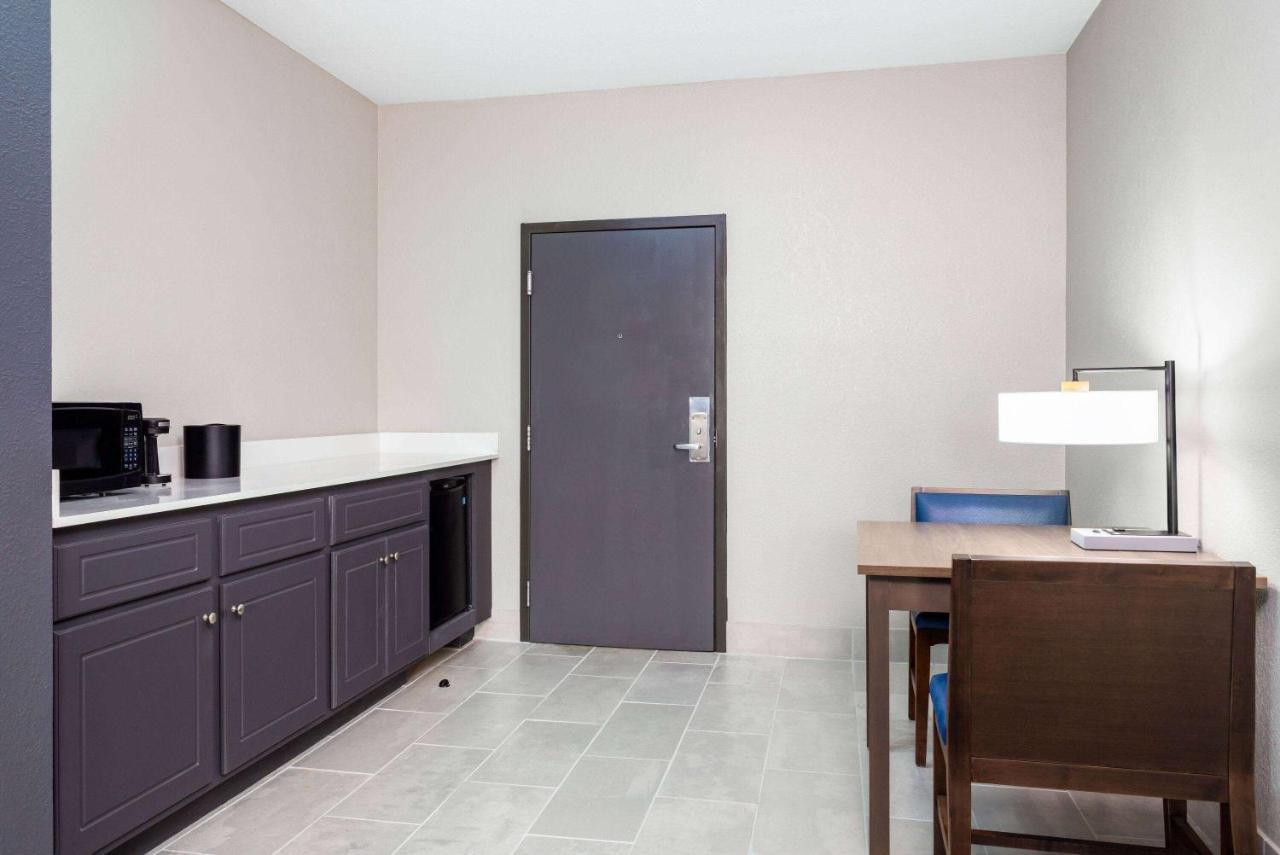 La Quinta Inn & Suites By Wyndham Augusta Fort Eisenhower Dış mekan fotoğraf